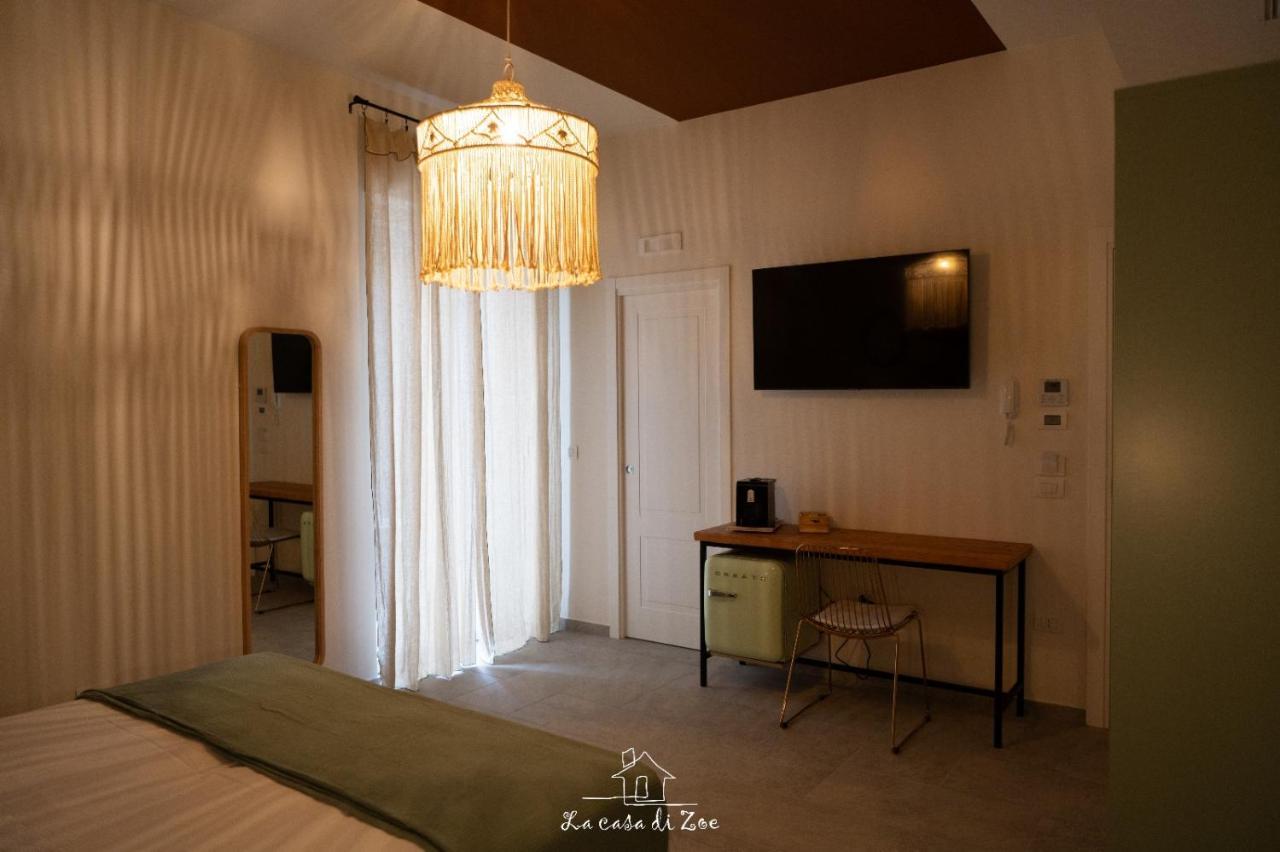 La Casa Di Zoe Hotel Manfredonia Buitenkant foto